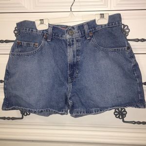 Old navy mom shorts